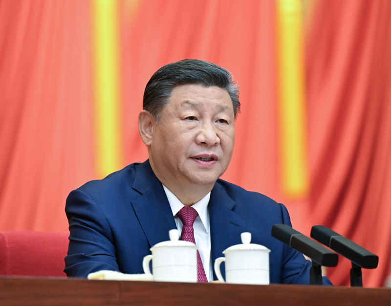 习近平在庆祝中国人民政治协商会议成立75周年大会上发表重要讲话强调：更加
充分发挥人民政协的显著政治优势 不断巩固发展生动活泼安定团结的政治局面